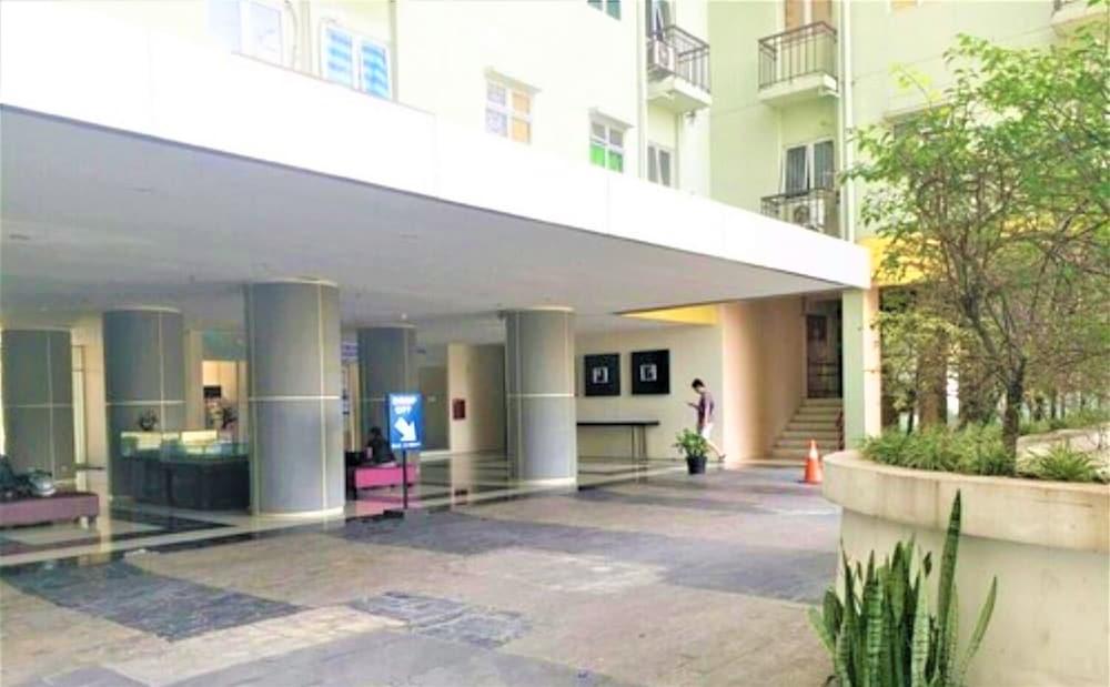 The Suites @ Metro Apartment Bandung Exterior foto